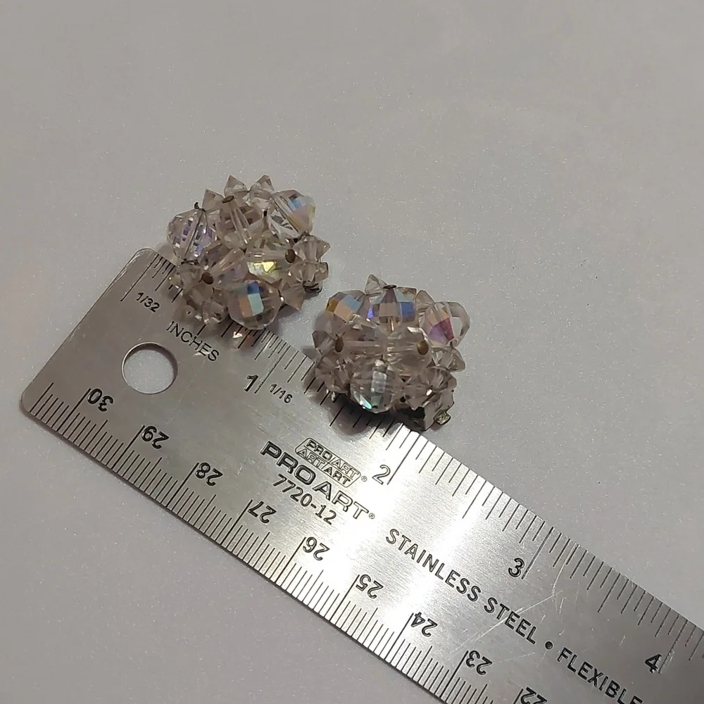 Vintage Germany AB Rhinestones Aurora Borealis Clip On Earrings - Picture 7 of 7